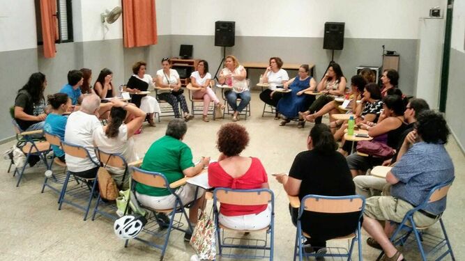 La reunión mantenida este jueves por la Coordinadora de la Escuela Pública de Cádiz.