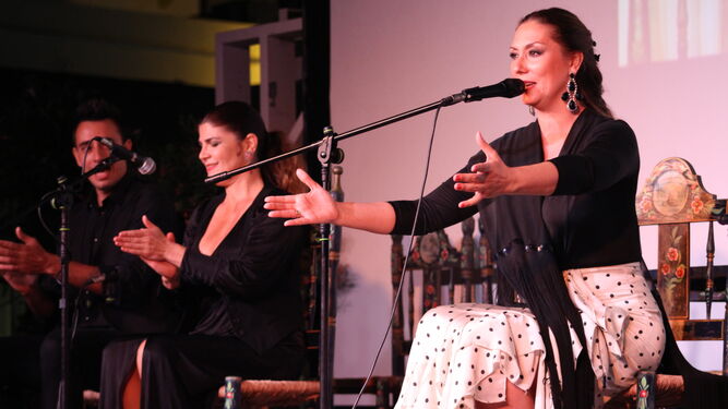 Las im&aacute;genes del II Festival Flamenco At&uacute;n Rojo de Almadraba en Conil