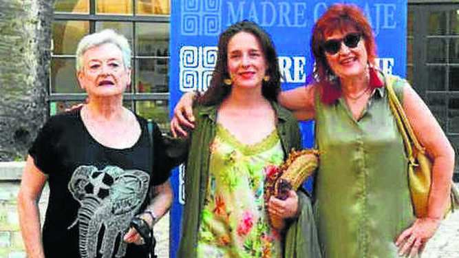 Ela Manzano, Celi Benito y Esmeralda Castillo Sanz.