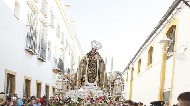 La procesi&oacute;n de la Virgen del Carmen en El Puerto, en im&aacute;genes