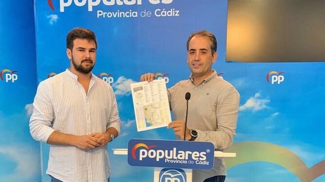 La rueda de prensa del PP para la propuesta sobre el Camino desde Cádiz.