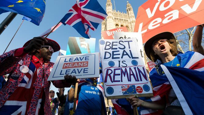 El Brexit, protagonista de protestas en Reino Unido, a favor y en contra.