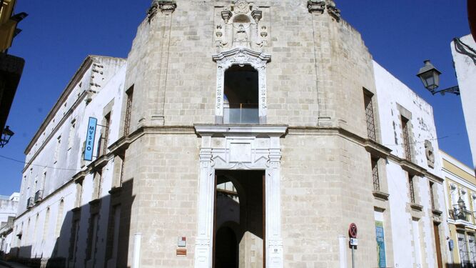 Imagen de la sede actual del Museo Municipal, situado en el antiguo Hospitalito (calle Zarza esquina con Ganado).