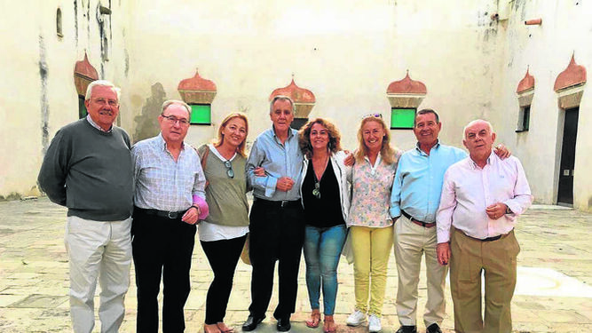 José Ramón  de los Santos, Jorge Gascón, Rocío Barredo, Juan Luis Parrilla, Eloisa Tey, María José Ucelay, Miguel López Zacarías y Sebastián Gómez de la Torre.
