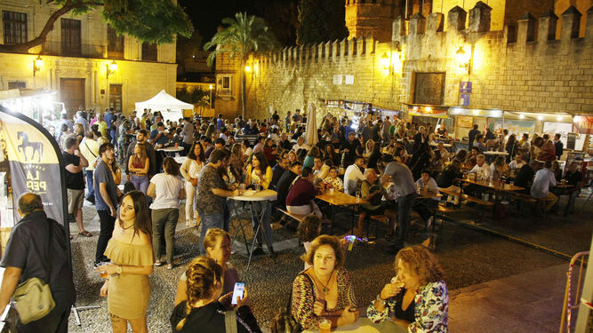 La muestra de cerveza Oktoberfest, que se celebra en la Plaza del Castillo.