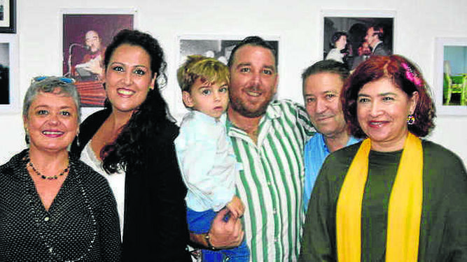 Blanca Flores, Caty Sevillano, Juan Antonio Escalerilla, Antonio Gómez  y Desiré Ortega.