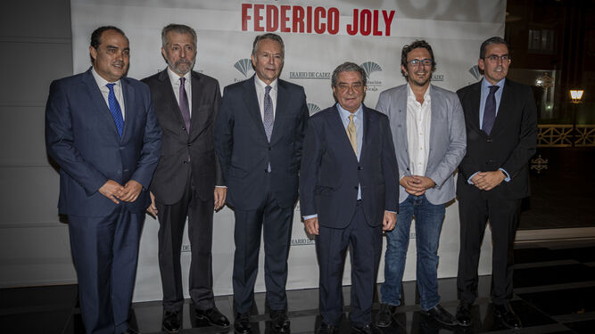 David Fernández, Hernán Cortés, José Joly, Augusto Delkáder, José María González y Sergio Corral.