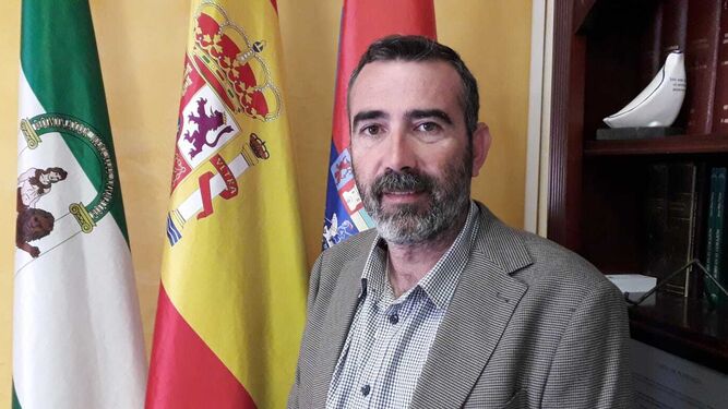 Javier Pizarro es alcalde de Alcalá y diputado provincial desde el año 2015.