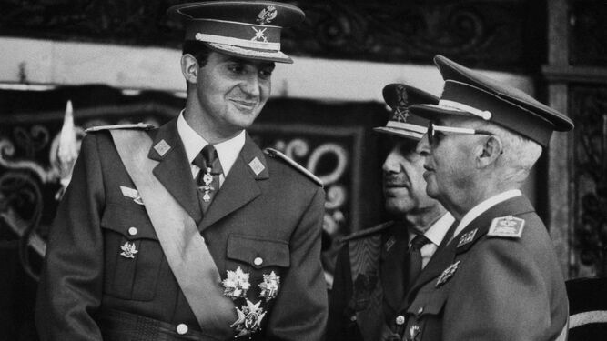 El Rey Juan Carlos, con Franco en 1969