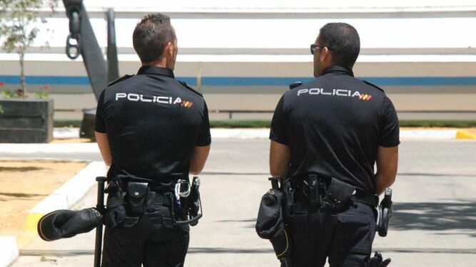 Agentes de la Policía Nacional de Puerto Real