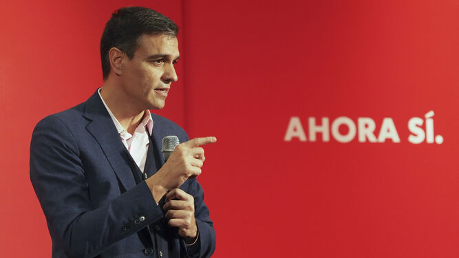 Pedro Sánchez durante la campaña electoral