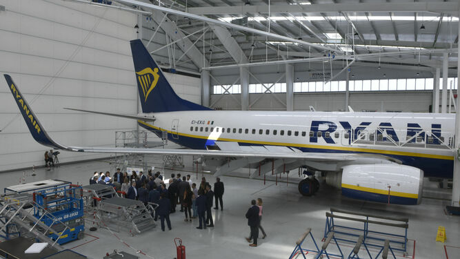 Hangar de Rayanair en el Aeropuerto de Sevilla el día de la inauguración de las nuevas instalaciones.