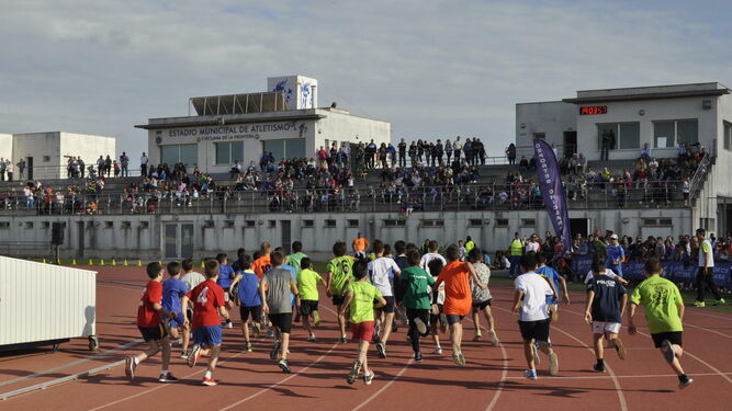 Una de las actividades deportivas que se celebran en las instalaciones municipales.