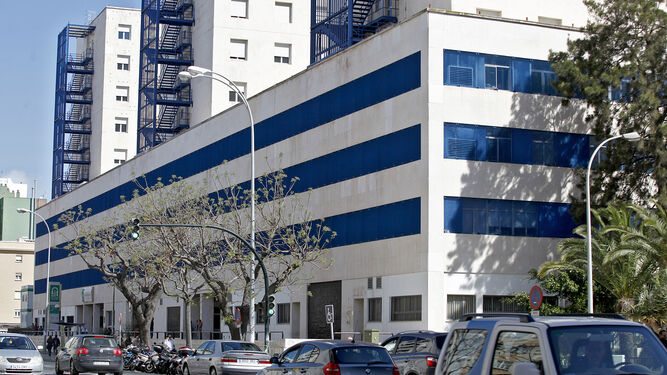 La novena planta del Puerta del Mar de Cádiz acoge la sede del INiBICA.