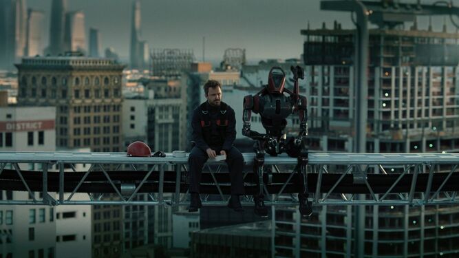 Fotograma de la tercera temporada de 'Westworld' con Aaron Paul