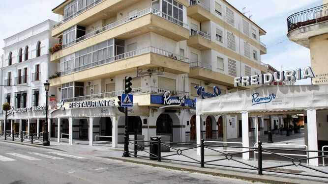 Los hosteleros de El Puerto podrán ampliar sus metros de terraza para  poder cumplir así con las medidas de seguridad.