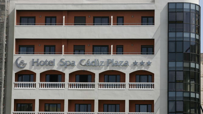 Fachada del Hotel Spa Cádiz Plaza.