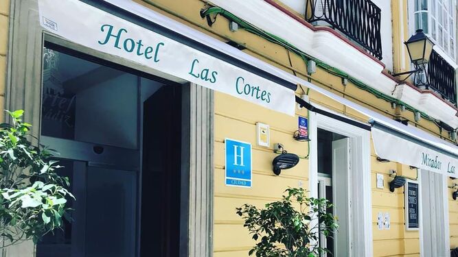 El Hotel Las Cortes de Cádiz lleva sólo un par de días abierto al público.