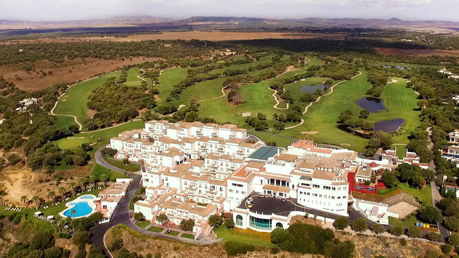 Panorámica del Fairplay Golf & Spa Resort, ubicado en Benalup.