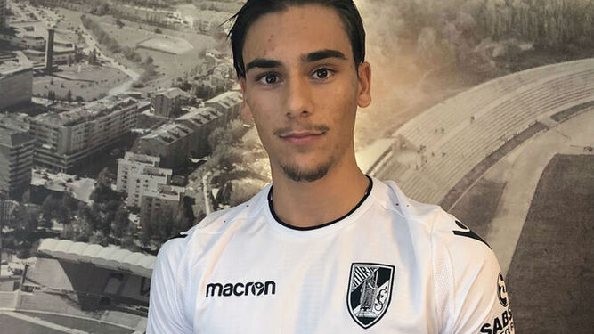 Gudelj se une a la plantilla del Cádiz B para la temporada 2020-21.