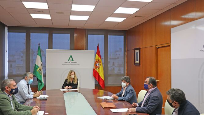 Reunión con los representantes de Femca en la Delegación del Gobierno de la Junta en Cádiz.