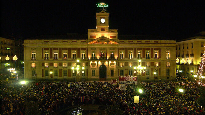 La Puerta del Sol, epicentro de la celebración del cambio de año.