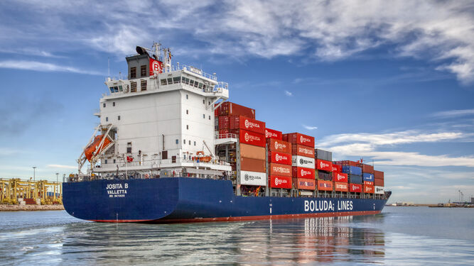Boluda Lines afianza su apuesta por el puerto de Cádzi con su nueva línea diaria con Canarias