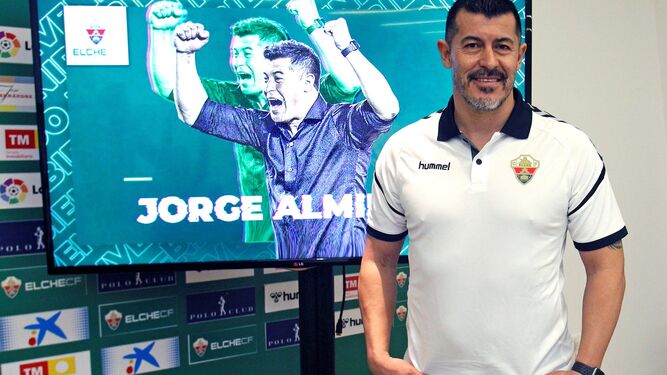 Jorge Almirón, entrenador del Elche.