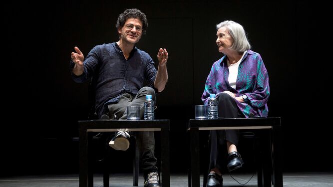 Wajdi Mouawad y Núria Espert, en un encuentro celebrado en el Teatro Valle-Inclán de Madrid en 2018.