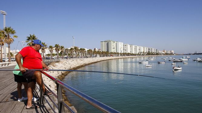 La barriada de La Paz de Cádiz será una de las que se beneficie de la inversión de la Junta.