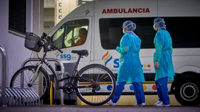 “Perdemos el 79% de los enfermeros que formamos al año en Cádiz, es un disparate”