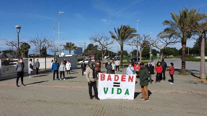 La protesta de la Asociación de Vecinos de La Jara y Las Piletas.