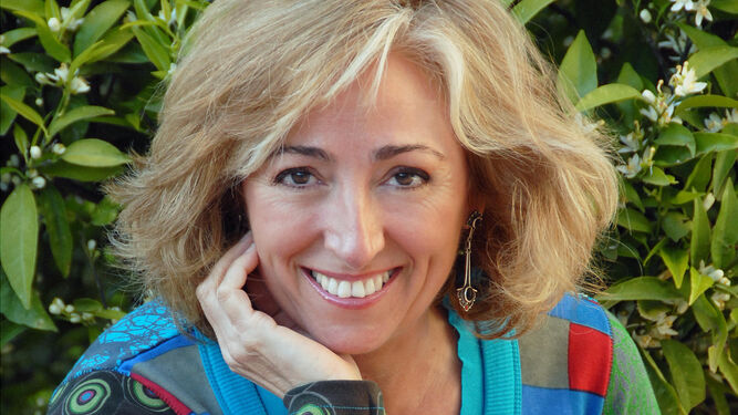 Inmaculada Lergo (Sevilla, 1957) es escritora, académica y experta en literatura hispanoamericana.