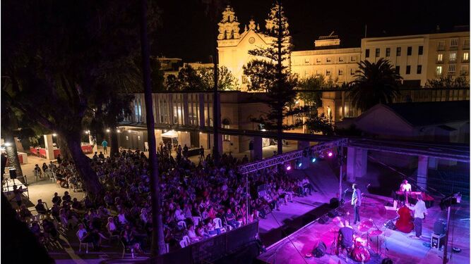 Imagen del Festival de Jazz del verano pasado en el Baluarte de la Candelaria.
