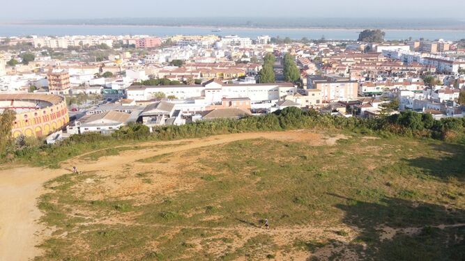 La zona verde de Pino Alto donde está proyectado el parque-mirador del V Centenario.