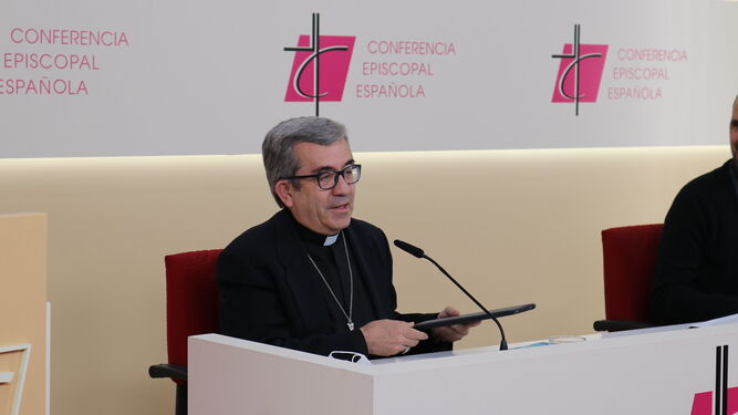 El portavoz de la Conferencia Episcopal, Luis Argüello.