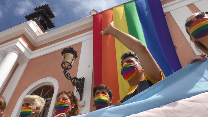 Asociación Amare durante un acto en el Ayuntamiento de Puerto Real