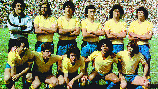 Once inicial del Cádiz en el histórico partido en Elche en 1981.