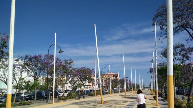 Esta semana ha comenzado el montaje del recinto que acogerá en La Calzada una muestra alternativa a la Feria de la Manzanilla.