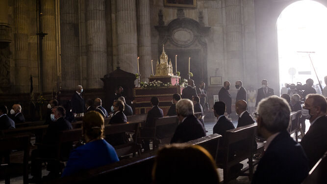 El Corpus del pasado domingo en Cádiz, que volvió a celebrarse por el interior de la Catedral.