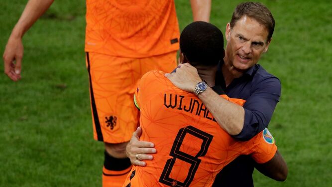 Países Bajos gana  a Austria (2-0) y se asegura sitio en los octavos de la Eurocopa