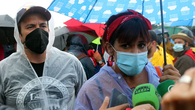 José María González y Teresa Rodríguez durante la manifestación de este viernes