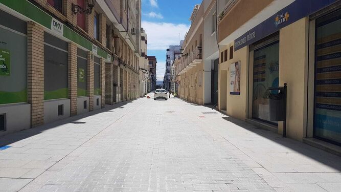 La calle Isaac Peral, tras las obras de remodelación.