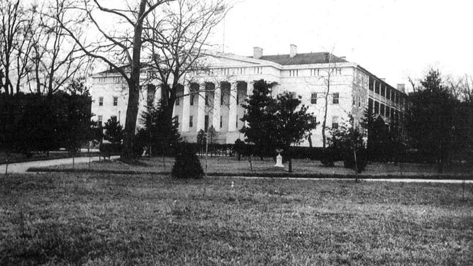 Edificio en Annapolis donde estuvieron presos Cervera y sus hombres