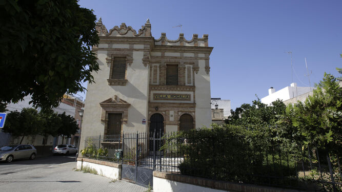 El chalet Villa Rosalía, en la calle Rico Cejudo del barrio de Nervión.