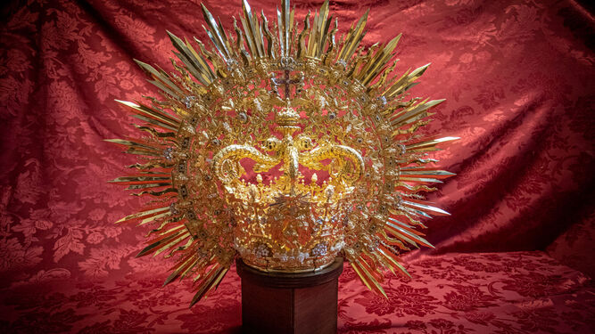 La corona para la coronación de la Virgen de las Penas, de la cofradía de La Palma.