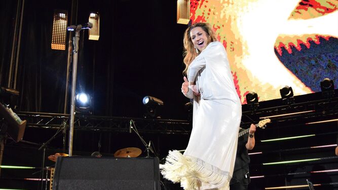 Niña Pastori, durante el concierto ofrecido en la Plaza de Toros de El Puerto.