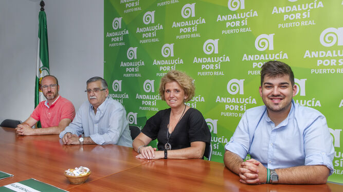 Manuel Izco, Fernando Boy, Victoria Pérez y Alfredo Fernández, concejales de AxSí en Puerto Real