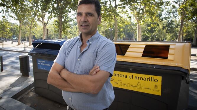 Francisco Peula, experto en gestión de residuos sólidos urbanos y fundador de la asociación Rethinking.
