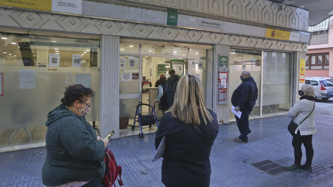 Oficina de empleo en Málaga.